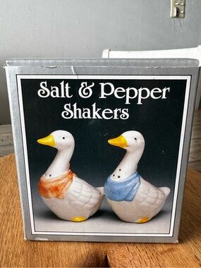 Vintage Goose / Duck Salt and Pepper Shakers